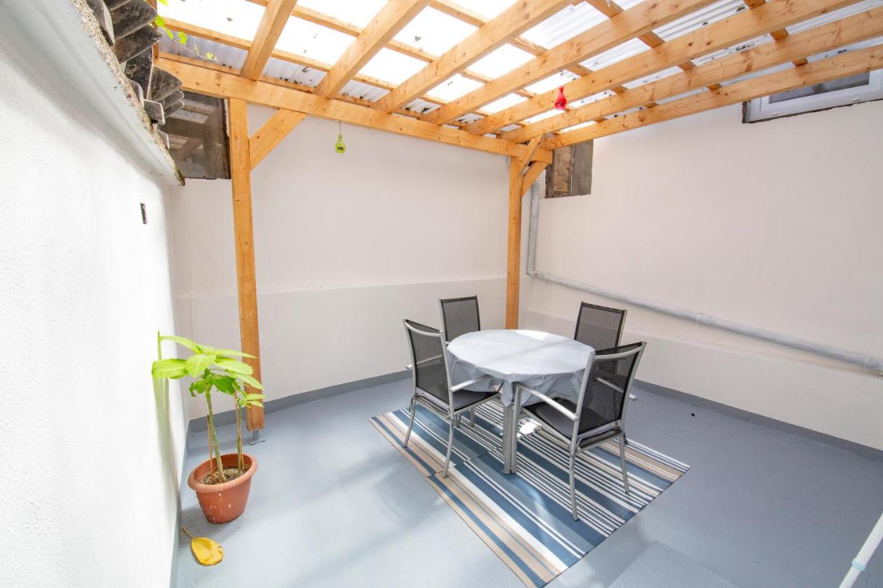 Apartment Mit Kleinem Innenhof Im Erdgeschoss Fuer Bis Zu 4 Personen Klotten Εξωτερικό φωτογραφία